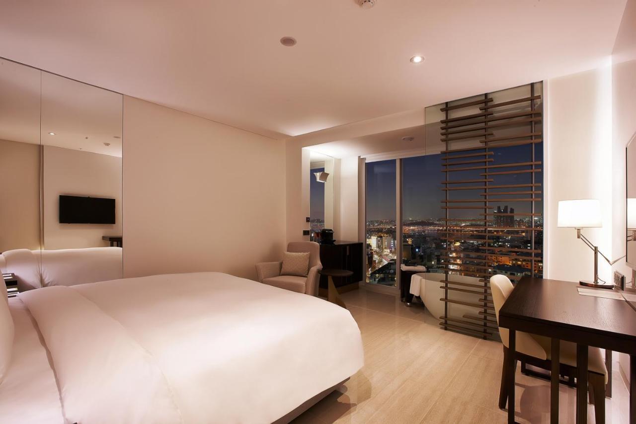 Hotel Entra Gangnam Seoul Exterior photo