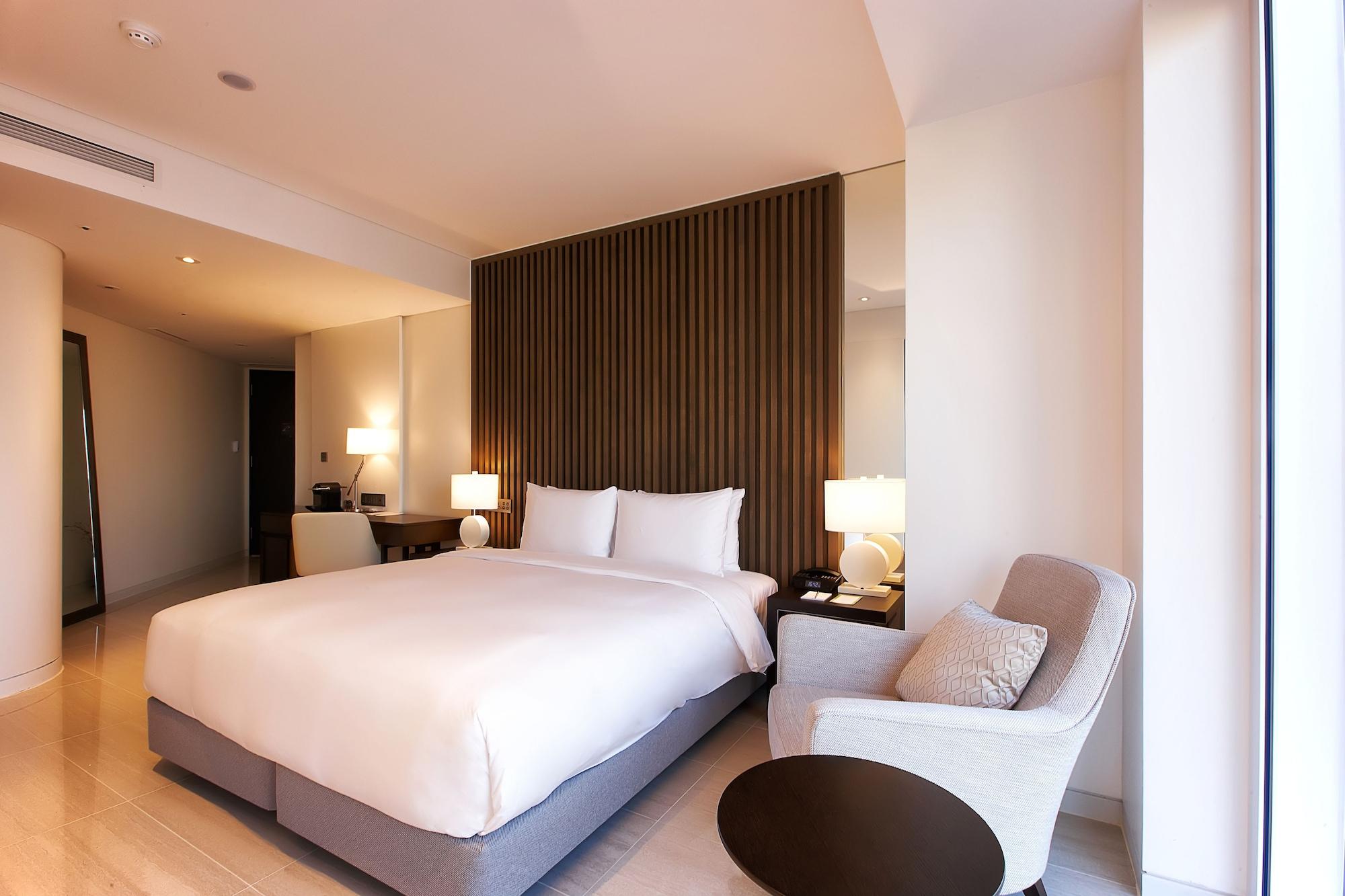 Hotel Entra Gangnam Seoul Exterior photo